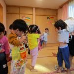 自分で脱いだり、畳んでみたよ！