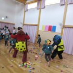 鬼だ～💦豆まき頑張りました!!